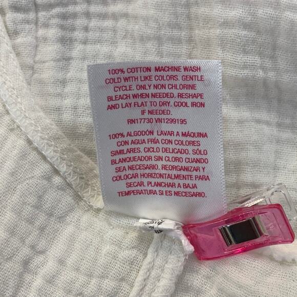 Xhilaration Womens Medium White 100% Cotton Front Button Textured Romper - Picture 5 of 5